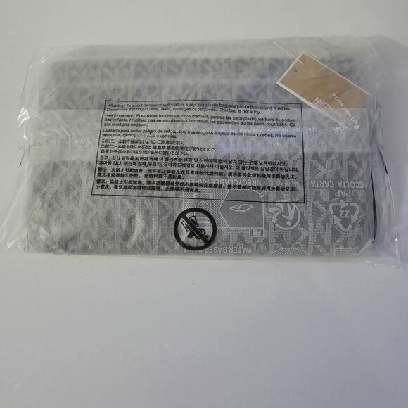 Michael Kors Womens Jet Set Charm Md Tz Wristlet - Picture 9 of 11